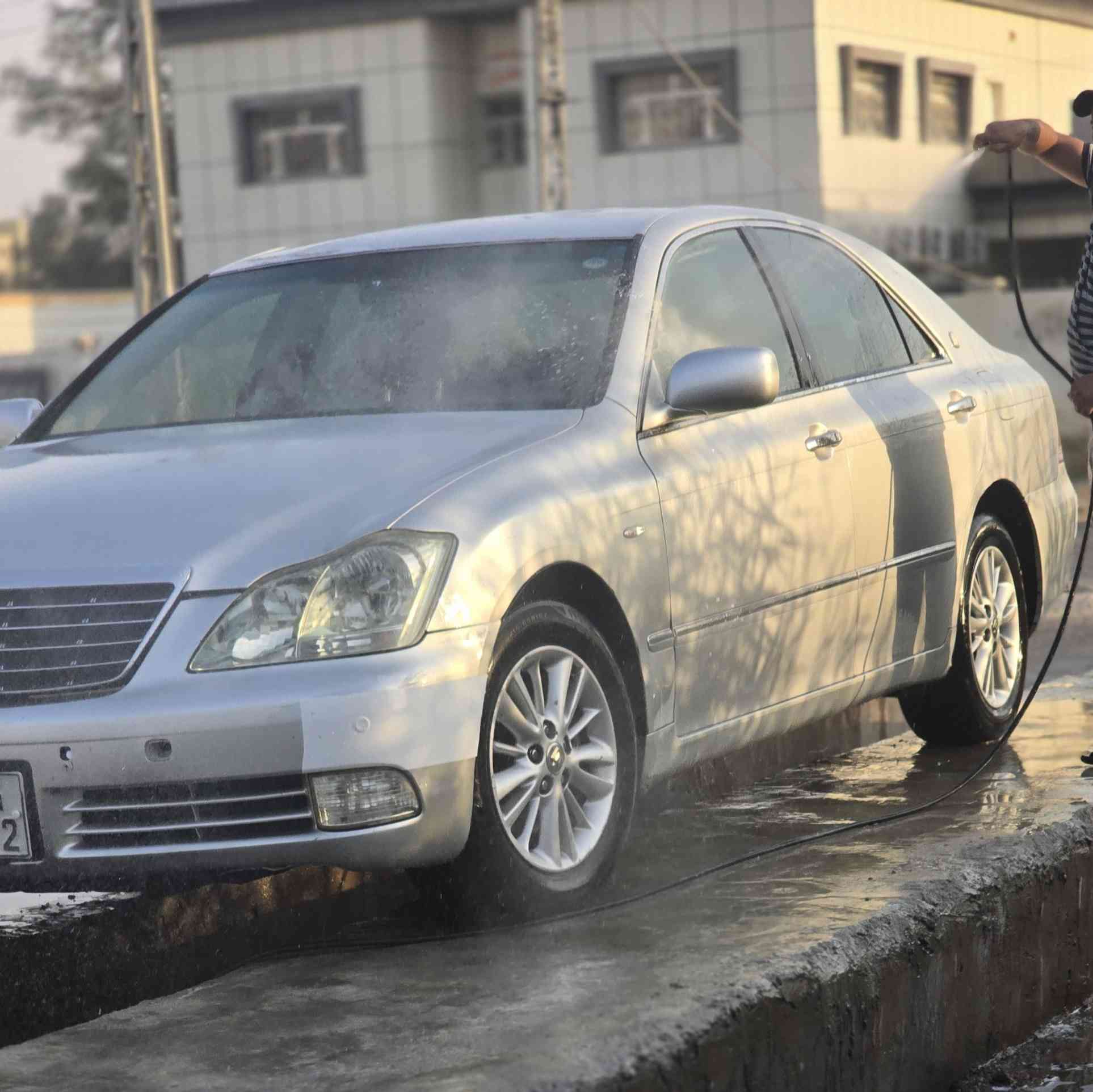 شاهينه 
متومه رقم وسنويه طبق الاصل شغل درجه اولى 
مكينه وكير كفاله تخم تاير جديد حداديه جديده 
تبريد ثلج كهربائيات كله شغاله ستيرن كهربائي 
دواخل جديده 
سياره جاهزه وماتصرف اي عليه ربع
السعر 35 وبيه مجال بصيط 
مكان ميسان


**إذا كنت صاحب هذا الإعلان وتريد حذفه لأي سبب، رجاءا أرسل رسالة إلى الدعم الفني**