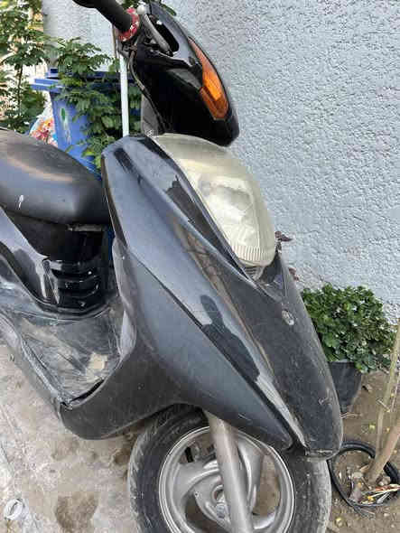 السلام عليكم
دراجة بريز للبيع 
دراجة نظيفه كفرات حلوه مابيهن كسري بلادي محرك مامفتوح 
بيها كلوب  سعره 75
مكينه مامفتوحهااا
بيهااا نقص كلج خلفي وديطلع صوت فقط 
جيب مصلح وافحص
مكاني بغداد الاعظميه او الكاظميه
سعر 500 وبيها مجال بسيط حك جية 
***********
