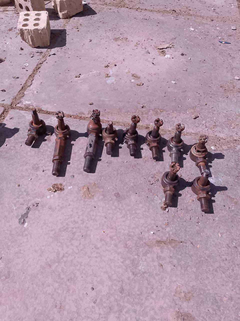 السلام عليكم راس روط 2005 وجعمقه ***********
