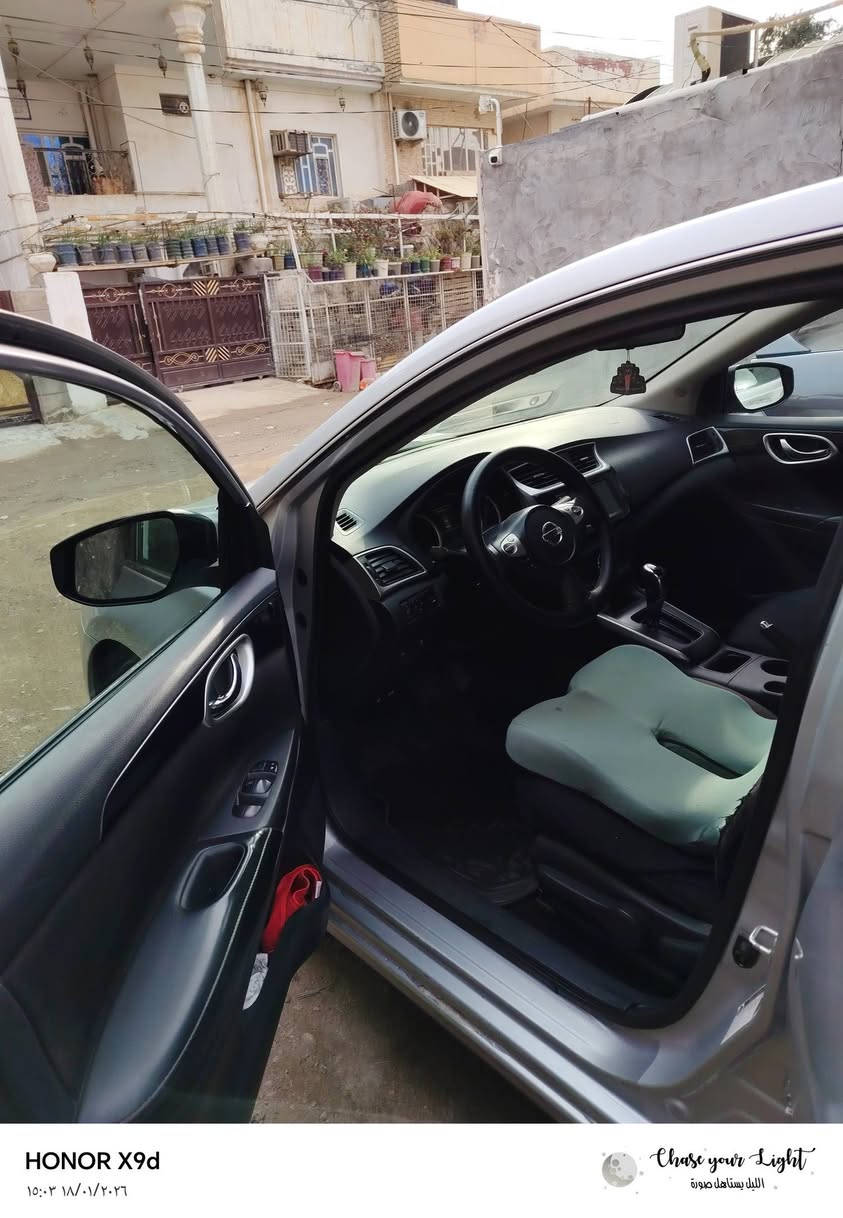 نيسان سنترال ٢٠١٩ فول عدا الفتحه بصمه تشغيل وبصمة أبواب وجنطه شاشه كاربلي بلادي كامرة دوارة لونها سلفر رقمها سليمانية حادثه جاملغ أيمن خلفي وشبر باب الخلفي 
اتصال *********** 
السعر 117ورقه وبيه مجال بسيط، ،،،،
