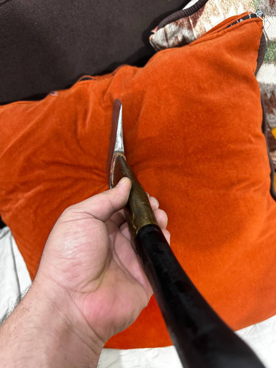 طبر قديم ديموند ابو الجوهرة مختوم نضيف طولة 45 سم
*********** بغداد
