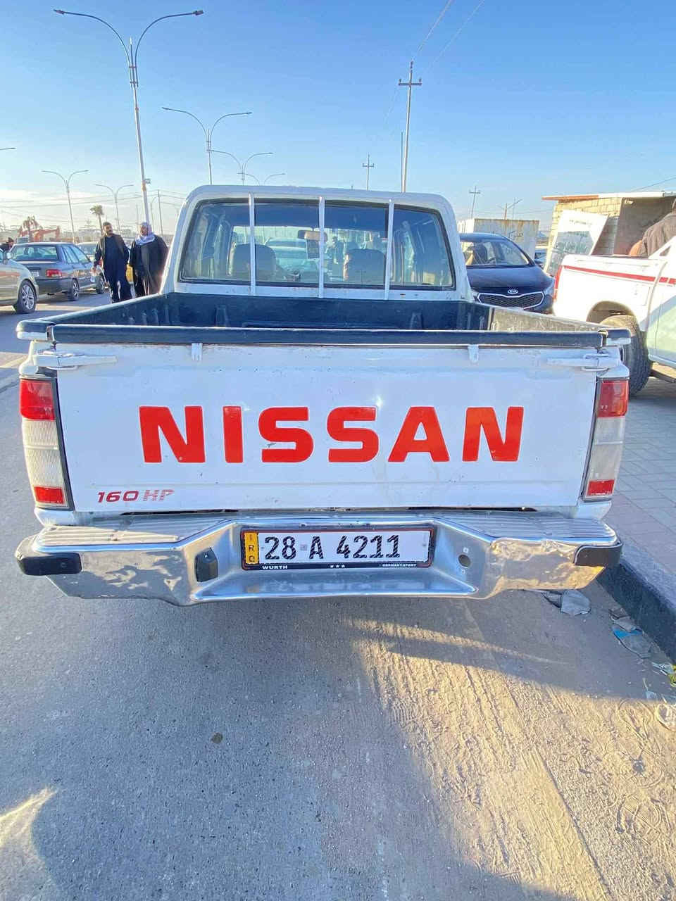 السلام عليكم نيسان 2008 بسمي رقم انكليزي جديد محرك مامفتوح بيه تبخير شاصي اكسن كير وحداديه على شرط دوشمه بريك سايد بريك كهربائيات كله شغاله تخم تاير سياره مصلحه قماره بيه صبغ اثر خياس وشبر  بطرف البدي وشوف عينك افضل مكان سياره بل سماوه  ترهم مراوس بكريت 15 وفوك بيع مستعجل سعر 83 اتصل ***********
