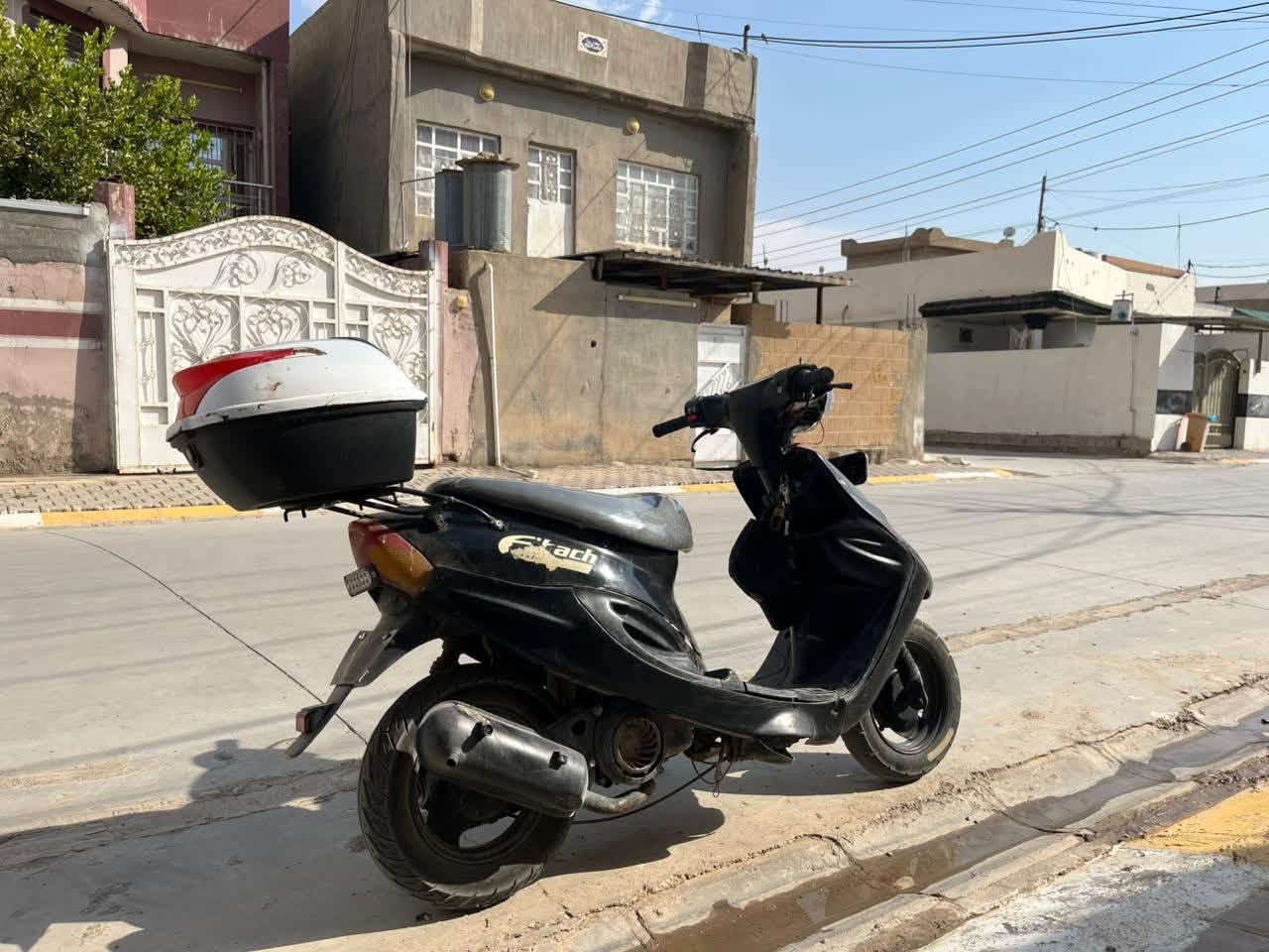 سلام عليكم ماطور زنبور للبيع نكره سلف يشتغل ماطور أنطيك يا شرط  هاده رقمي ***********
