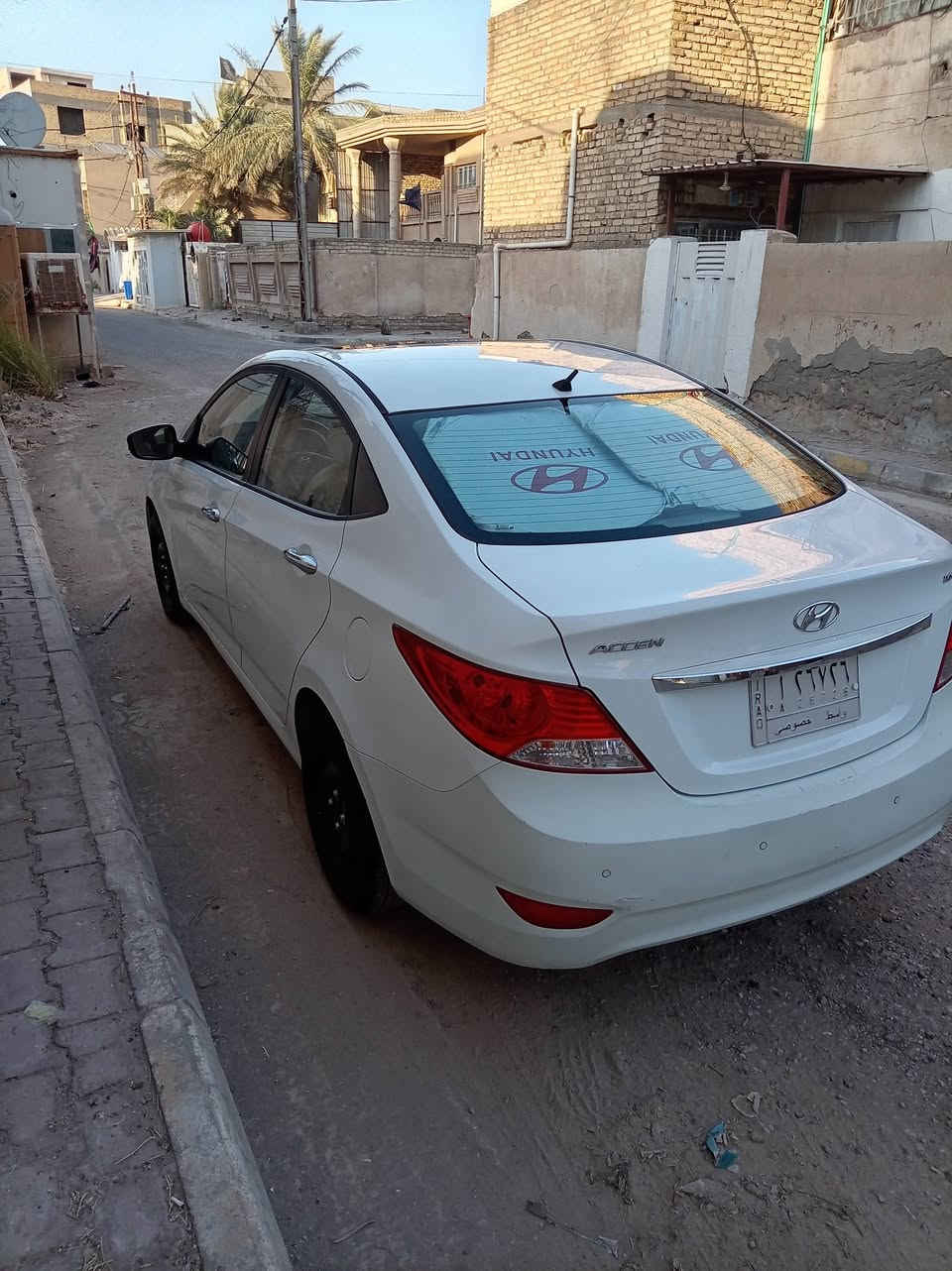 أكسنت ٢٠١٥ رقم واسط كفاله عامه فول مواصفات السعر ٩٨ وبيهه مجال قليل ***********
