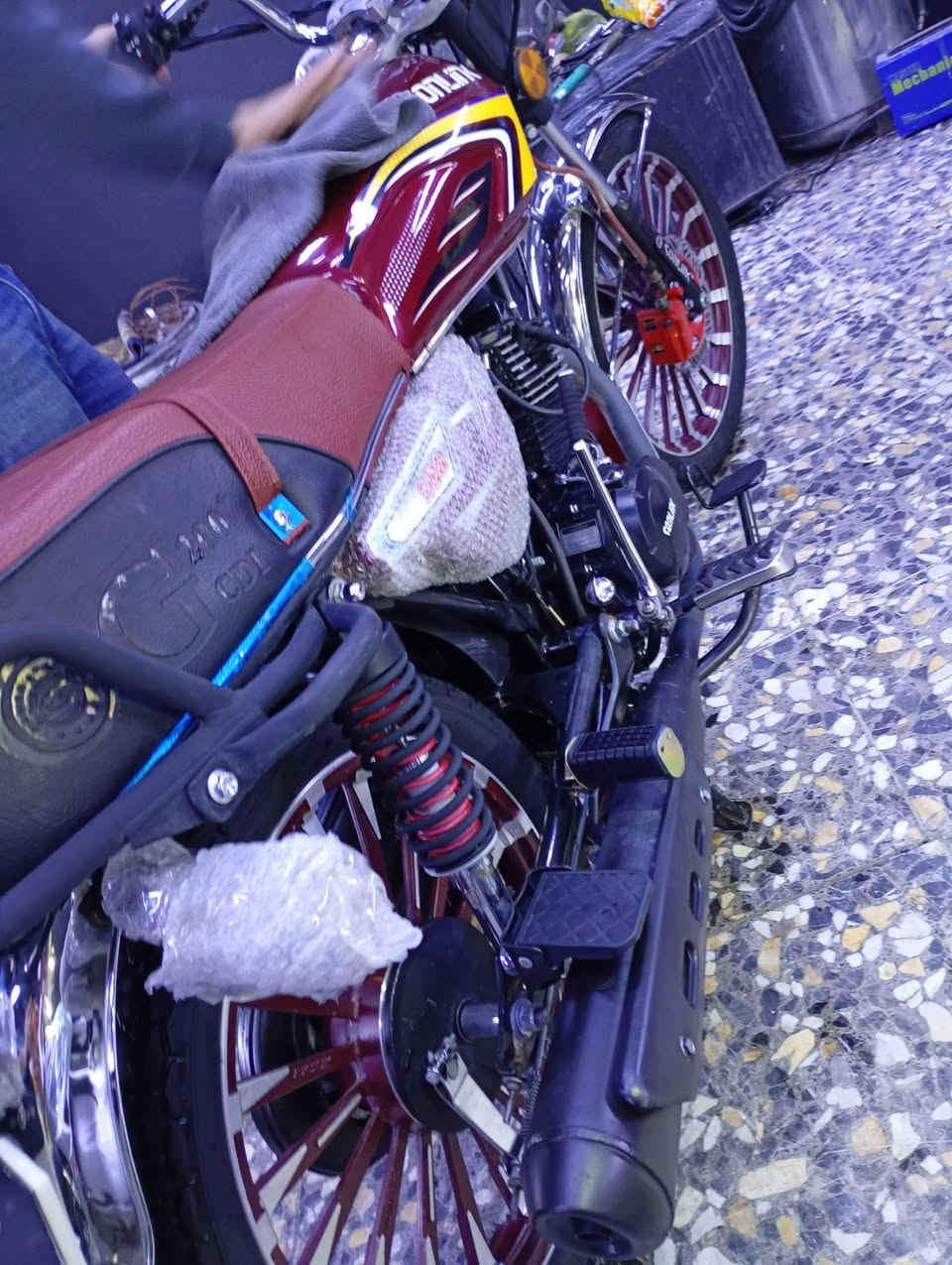 2025 كفاله كل نقص مابيها 800 مكان بغداد شعب ***********
