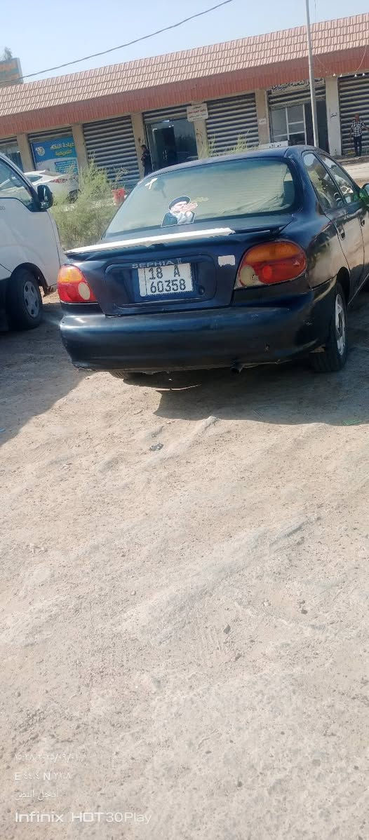 سياره للبيع موديل 2000كيا سفيا 30ورقه وبيه مجال ***********
