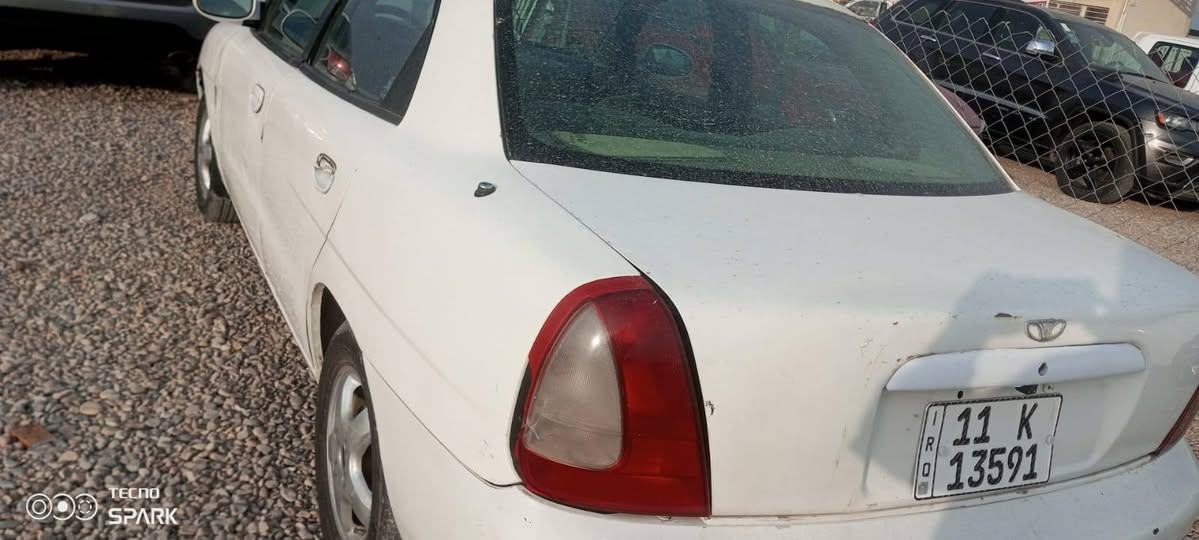 السلام عليكم ورحمة الله وبركاته
دايو نوبره مديل ١٩٩٧
كير أوتوماتيك وميكنه بلجيس 
بيها رشات صبغ بلصفاح بدون ضربه السعر ٢٨ وبيها مجال
العنوان كوت 
الرقم***********
