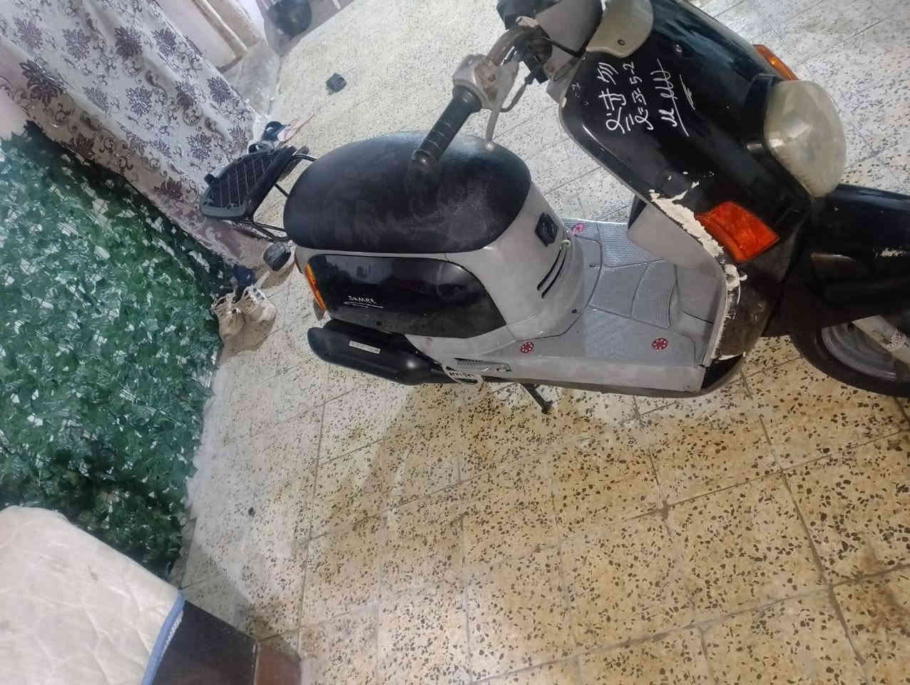 سلام عليكم دراجه بوليس للبيع كفاله محرك نضيفه ما مفتوحا مكاني بصره معقل السعر مليون للتواصل واتساب او هاتف هاذ الرقم 👈*********** تحياتي♥️
