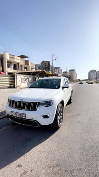 جيب خليجي موديل 2018المتد فوووول مكفوله ماشيه ٨٥الف ميل مكان السياره ب...