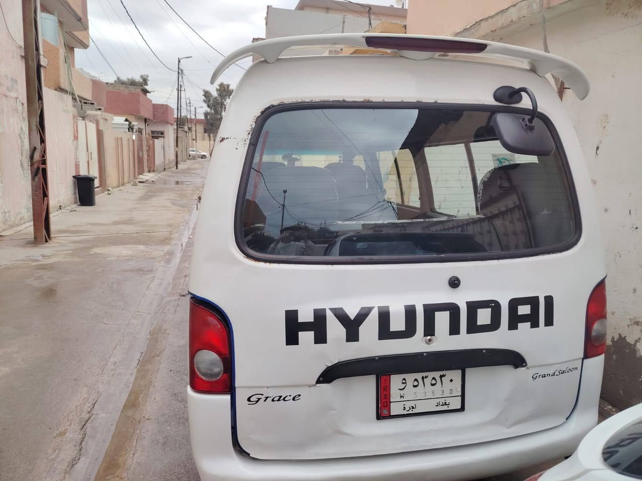 سلام عليكم كيا لبيع موديل 98 مكينه بي نفخ والباقي كلو شرط سنويه 28 صبغ بس بجم وباب سلايت انطيك الحزام شرط تحويل وكلا ماكو سعر 62 وبي مجال قليل رقم موبايل *********** ملاحضه خاص ماجاوب مكلف بل نشر
