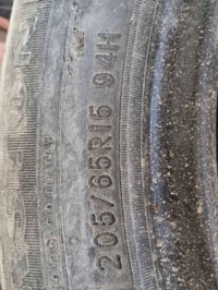 تاير • بحالة زينة • قطع غيار