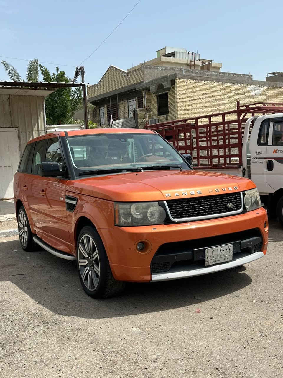 رانج سبورت ٢٠١٣
فول مواصفات 
وكالة سردار 
خليجي ... 
غير متواجد في تعليقات !!! 
‭
‭٠٧٧٠ ٩٤٤ ٤٩٩٩‬   
مكاني البياع او السيدية !‬
