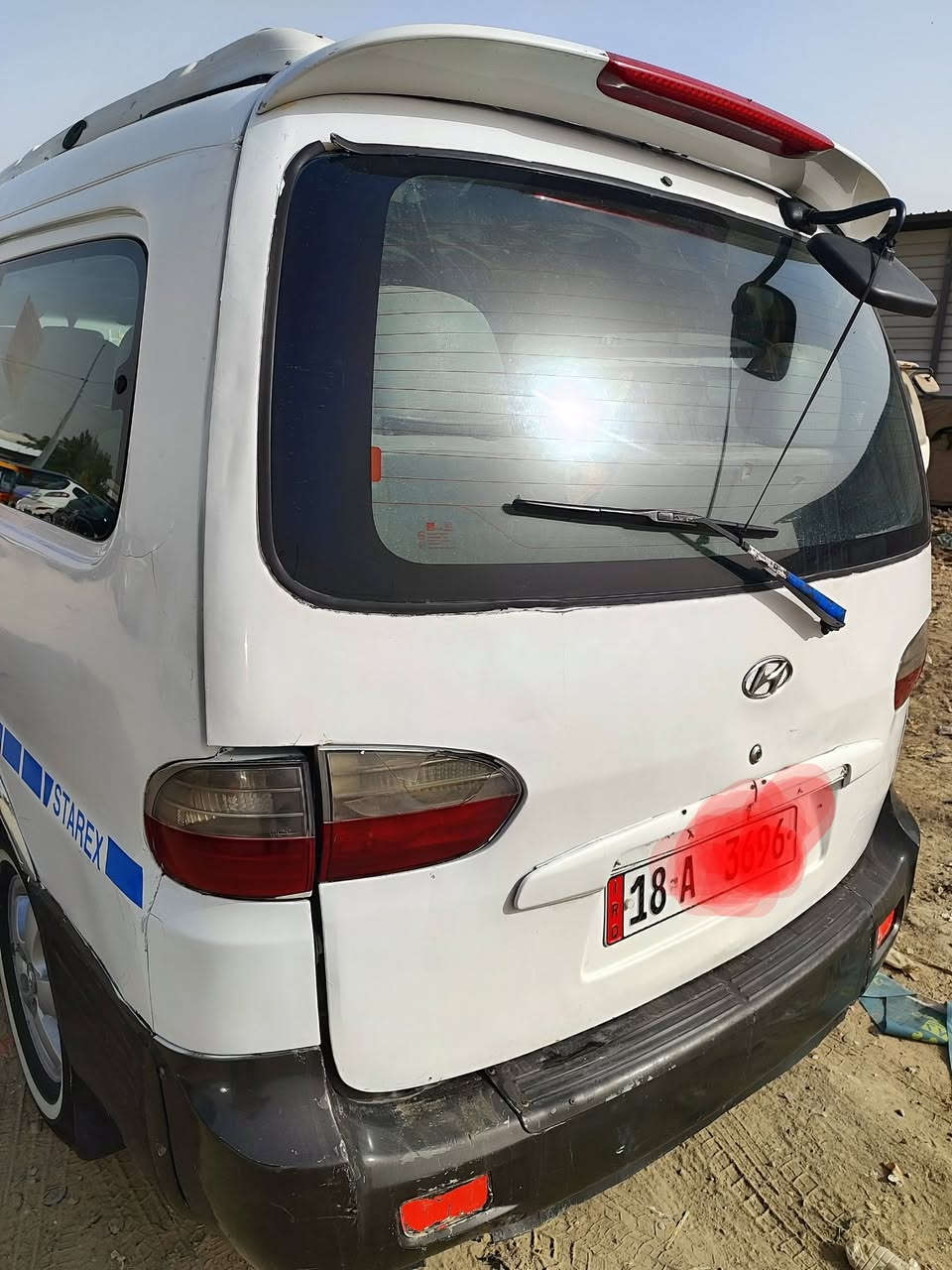 ستاركس 2007  لون ابيض مكينه مفتوح وكير عادي رقم بابل دولي مداور ثاني يوم السعر 57 وبيه مجال بسيط للأستفسار الاتصال ***********
