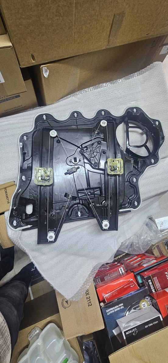 قاعيده ده ركا سايق فؤرد اكسبلؤر اصلي شريكه مؤديل 2020.2025
أربيل صناعه شيمالي موجود توصيل واتساب ***********.***********
