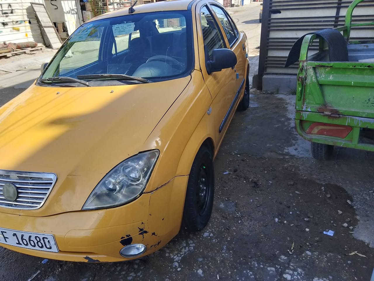 السلام عليكم

طيبة 2015 لا ضربة ولا صبغ بـ ثنين و30
گير ومگينة نضاف  رقمها أنكليزي 

رقم الهاتف : ***********
