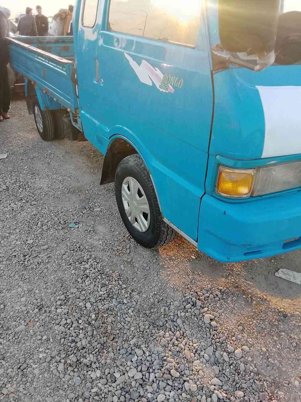 سلام عليكم من رخصت ابو الكروب بنكو 95بسمي مكفوله شعار كمرك رقم بغداد محرك كير كسن شاصي سعر 62مكاني ابو غريب رقمي ***********كورك ***********
