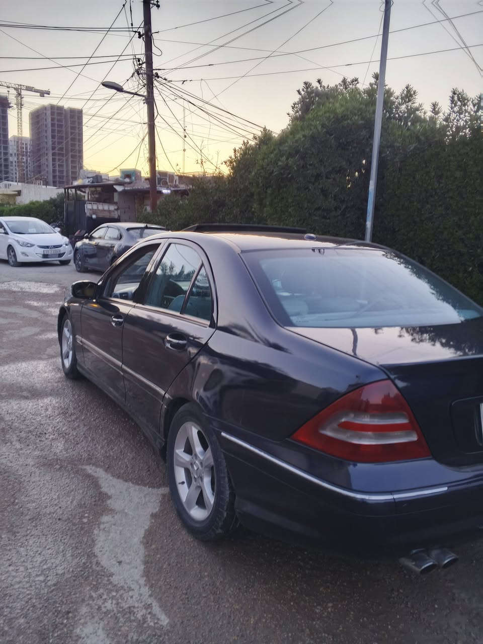 سلام عليكم
مارسدس ام عيون
2007 
رقم بغداد الدولي 
كير ومحرك خير من الله 
مصبوغه عام جماليه 
فول مواصفات واحد عل واحد
سعر 88 وبيه مجال 
المكان بغداد العامرية 
‏‪***********‬‏
