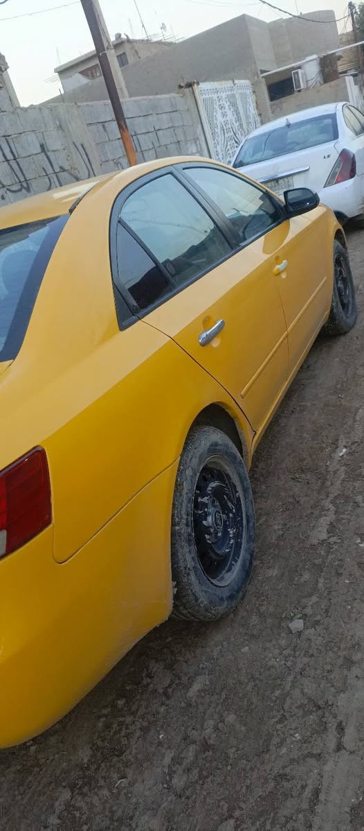 ياالله سلام عليكم سوناتا موديل 2008 وارد امريكي ضربه فقط يم قبق بانزين بصيطه باقي سياره مكفوله ليبل واحد مكينه كير حدادايه تبريد فقط بي ليك سنويه 2030 تحويل مباشر مكينه 6 مكانهه واسط قضاء العزيزية سعر 88 وبيهه مجال بسيط هاتف *********** اسيا ***********
