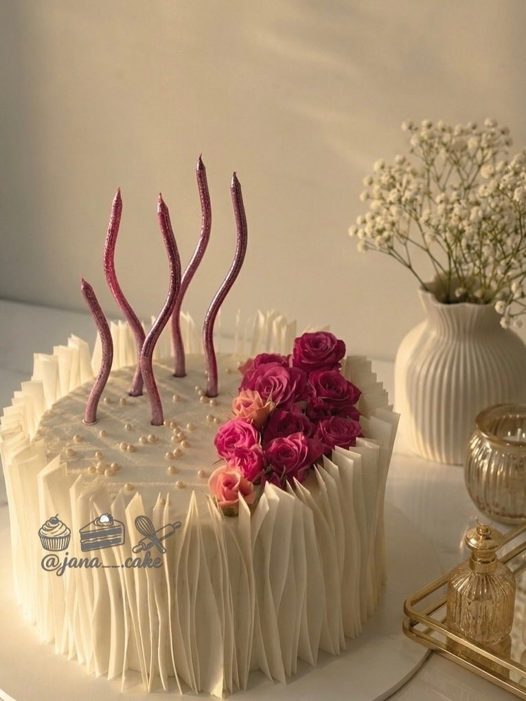 🎂🤍 
#كيك #كيك_مناسبات_زواج_أعياد_ميلاد_خطوبة #اكسبلورexplore #انستقرام


**إذا كنت صاحب هذا الإعلان وتريد حذفه لأي سبب، رجاءا أرسل رسالة إلى الدعم الفني**