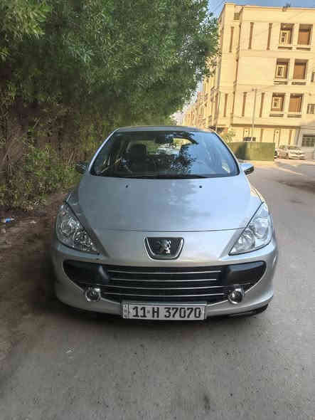 بيجو 307 فرنسي 2006 كير عادي 
سياره جاهزه وكامله كلشي بيها جديد تايرات جدد ويل 17 شاشه جبيره لمس لايتات منظومه زينون كهربائيات كامله ما بيها اي نقص رقم جديد ومميز تحويل ثاني يوم 

السعر 65 وبيها مجال   *********** 
بغداد
