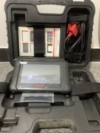 للبيع مستخدم قليل.       ٠٧٧٠٧٧٣٥٩٧٧