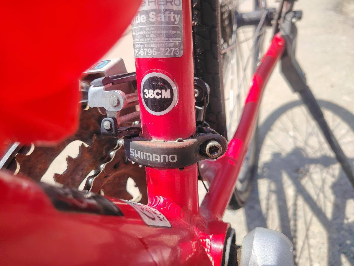 دراجة هوائية 
ماركه Hero Cycles
حجم 28
كلو شغال 
موصل 
130


**إذا كنت صاحب هذا الإعلان وتريد حذفه لأي سبب، رجاءا أرسل رسالة إلى الدعم الفني**