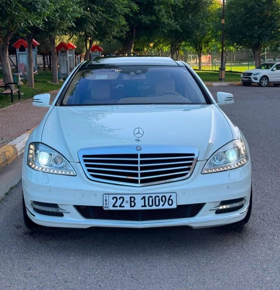 مرسيدس S-Class 350 2012 خليجي
وكالة أربيل (باجكير)
المحرك: 3.5 V6 تنفس طبيعي (بدون تيربو) – المحرك المرغوب
الممشى: 120 ألف ميل (حوالي 200 ألف كم)
الحالة:
المحرك والگير برغي مامفتوح
بدون أي أعطال أو ملاحظات
جاملغ واحد صبغ فقط بدون معجون
بدون دواخل
باقي السيارة مكفولة حتى من البارد
المواصفات:

🟪 السعر  :: الطلب في التعليقات ويوصلك مباشرة ✍️ 📩

باب طويل (لارج)
ناظور ليلي
بانوراما
5 بردات
أبواب شفط
كشنات جلد
كشنات تبريد وتدفئة
كشنات خزن
ستيرن خزن
ثلاجة بلادية
6 CD
كشنات خلفية كهربائية مع تدفئة
لايتات LED وزينون
صندوق كهربائي
شفتات ستيرن
دبلات هوائية
رادار أمامي وخلفي
رادار خط شارع
حساسات أمامية وخلفية
وبها العديد من المواصفات الأخرى المعروفة.
سيارة نظيفة جداً وجاهزة للفحص والمعاينة.

رقم صاحب سيارة
***********
