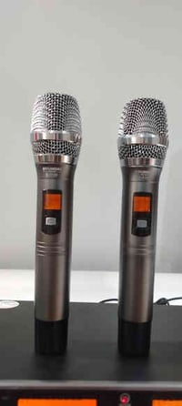 وبركاته خدام الحسين مايكات لاسلكي ياباني اصلي مده حقيقي 200 متر باله ج...