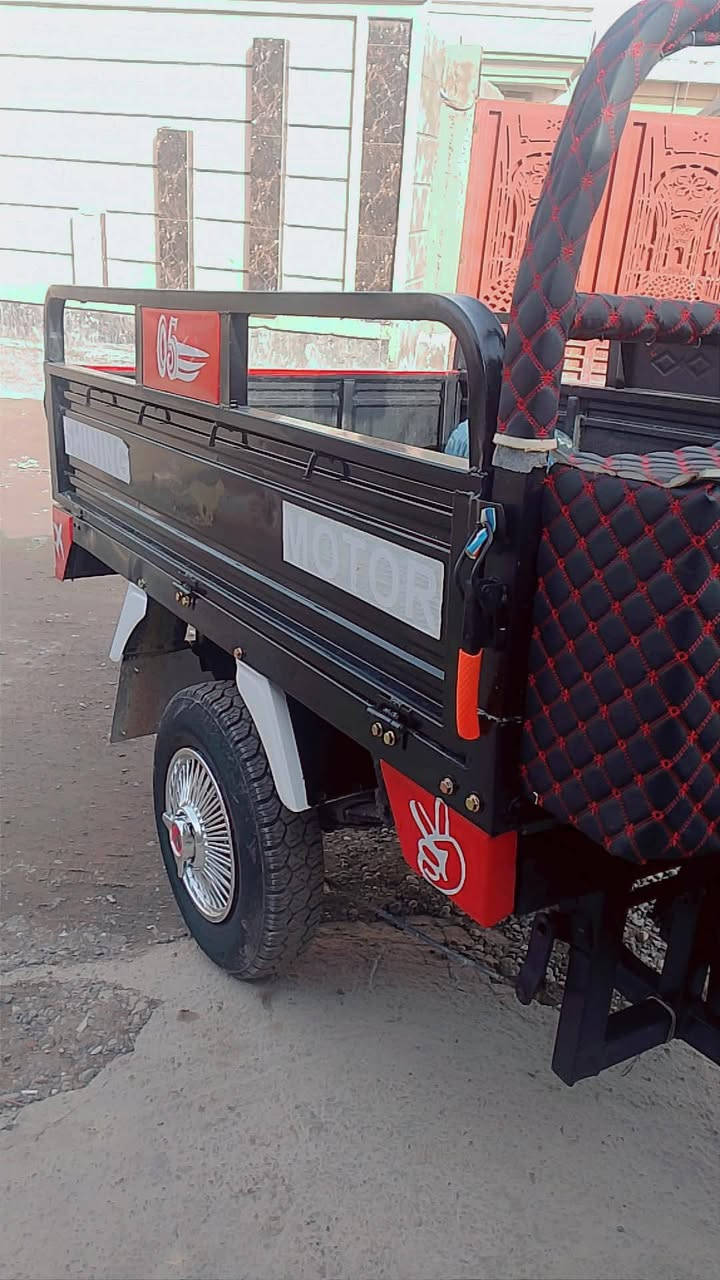 مكاني بيجي لل بيع منفيس موديل 21محرك 24ال يريدها يجي خاص او يخابر ***********
