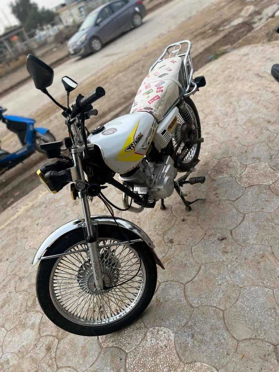 دراجه للبيع مستعجل عليها دراجه موجوده بل خالص دراجه دجيده عله ايدي نضيفه وهاي صورها السعر 750 وبيها مجال ما متواجد عله الفيس تواصل وتساب لو يتصل عله الرقم ***********
((((مكان تسليم فلكت مصطفى جواد))))
