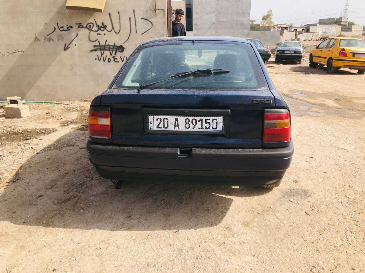 سعرها 25ورقه غفل مكانها كركوك بيع مستعجل مكينه 1800موديل 91سنويه مشروع وطني لل30سياره بسمنه تحويل اووكاله سياره صبغ جماله بدون حادث ***********
