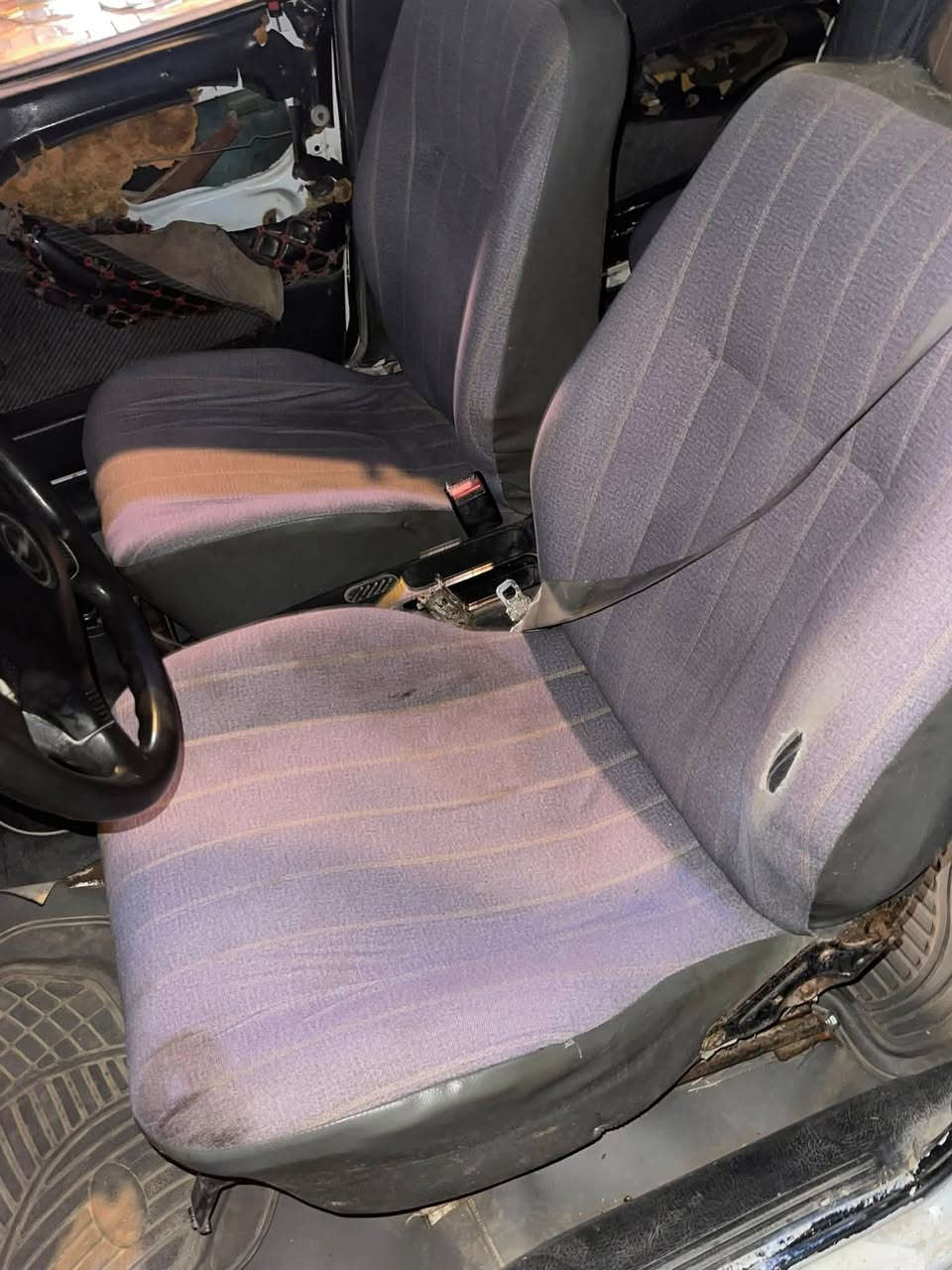 سلام عليكم اوبل فكترا 🚙موديل90رقم نكليزي كير مكينه جدد تخم تايرات كهربايات شغاله سياره حلوه وكاعده كشنات نضاف سعر 15ونص 
عنوان فلوجه 
***********📞تواصل واتساب او اتصال
