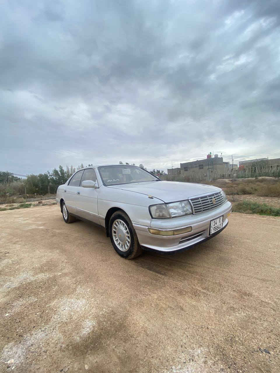 السلام عليكم
بطه فصل للبيع 
سياره كفاله  
تخم تاير 
حداديه زينه 
كهربائيات كلها شغاله
رقم جديد
تحويل ثاني يوم
كير تمام مكينه بيها بكن
السعر 55 وبيها مجال 
الاستفسار *********** ابو الخصيب, البصرة
