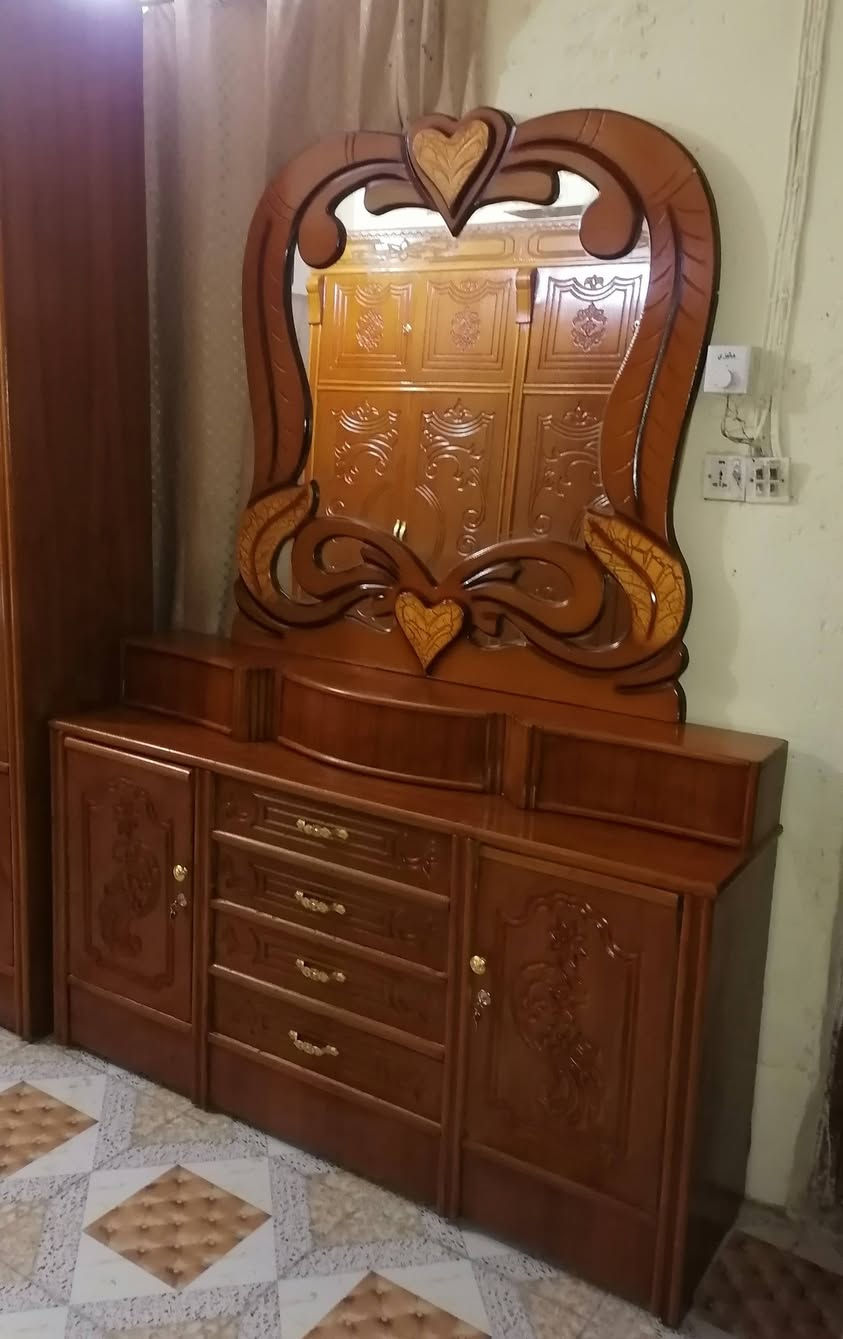 غرفه صاج للبيع مستعمله للبيع السعر خاص المكان شطره لاتصال ***********
