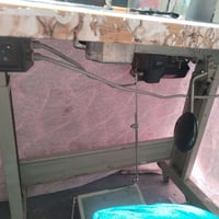 مكينة للبيع السعر من لاخير ٢٥٠ الف التواصل على هذا الرقم 07819738544