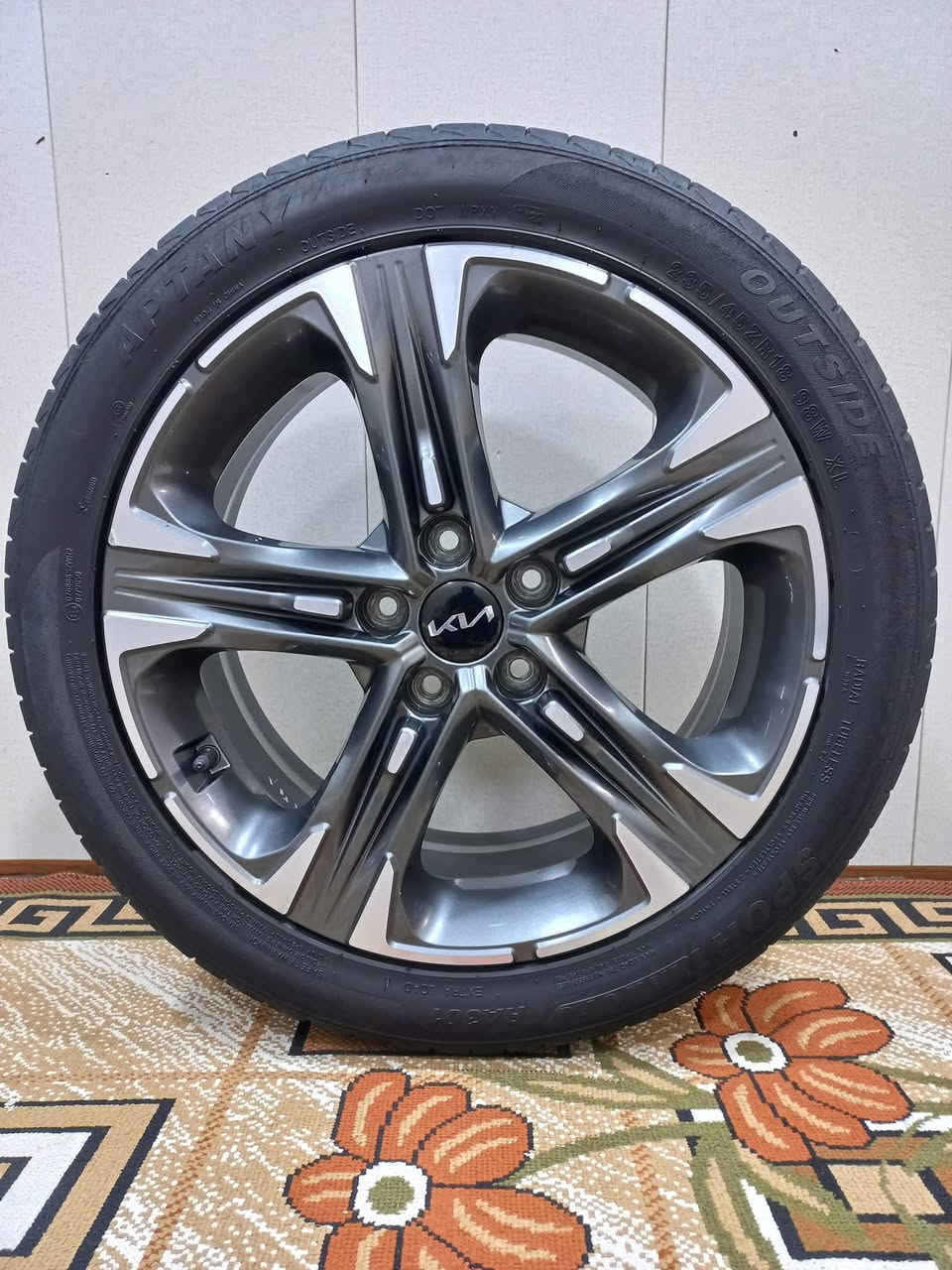 ويل كب كي 5 حجم 18 اصلي  بيع او مراوس ***********   بصره قرب جامع الكواز
