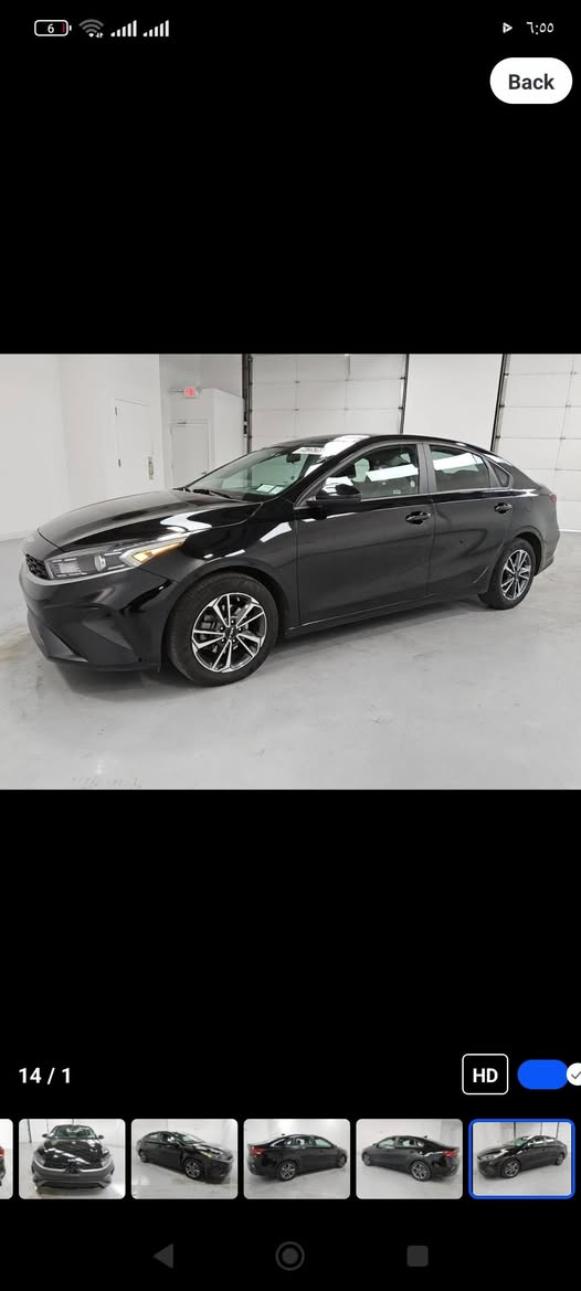 السلام عليكم فورتي موديل ٢٠٢٤ حاليا في المنطقة الحرة السعر ١٠٠$ قفل السيارة ماشية ٦٧ الف ميل بدون حادث مسبق موجود كارفاكس بامكان المشتري ادخالها عن طريق كتاب شهداء للاستفسار ***********
