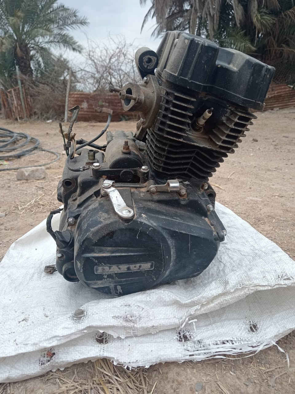 سلام عليكم للبيع محرك فيومه ومحرك بانده  نضيفات بدون شرك مكاني كوت ناحية شيخ سعد  انتصل ***********
