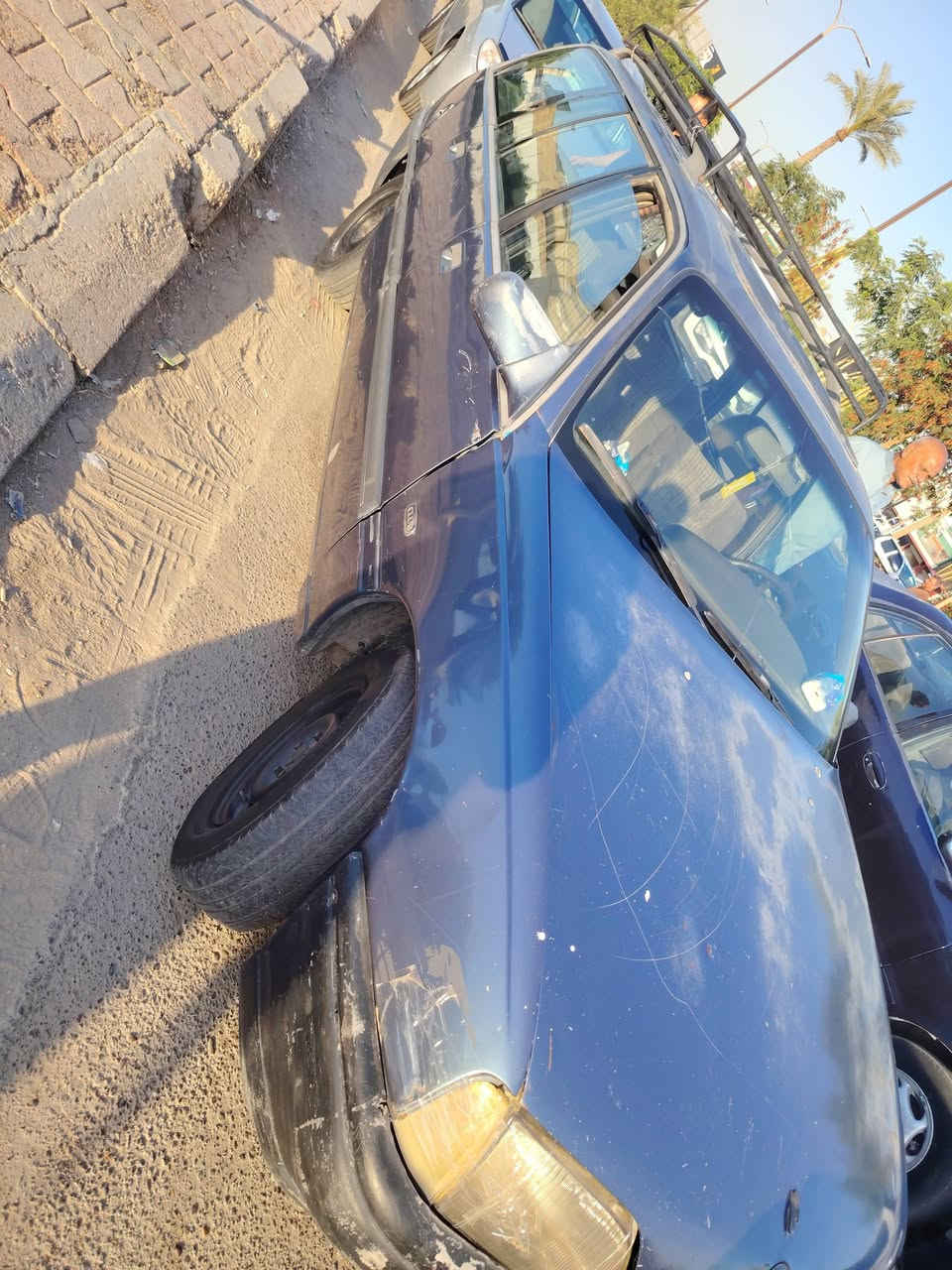 سلام عليكم سياره البيع سعر 35  هاتف ***********
