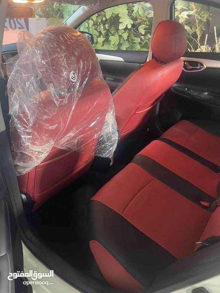 نيسان سنترا 2025 زيرو وحالياً ماشية 8000 جديدة جداً بحالة الوكالة داخل احمر مكفولة من كل شي رقم أربيل والهزة لحد 2027 السيارة شاشة وكامرة ويدات نيكل وبلوجكترات سعرها 129 وبيها مجال بسيط مكانها الأنبار فلوجة ***********  & *********** الفلوجة, الأنبار
