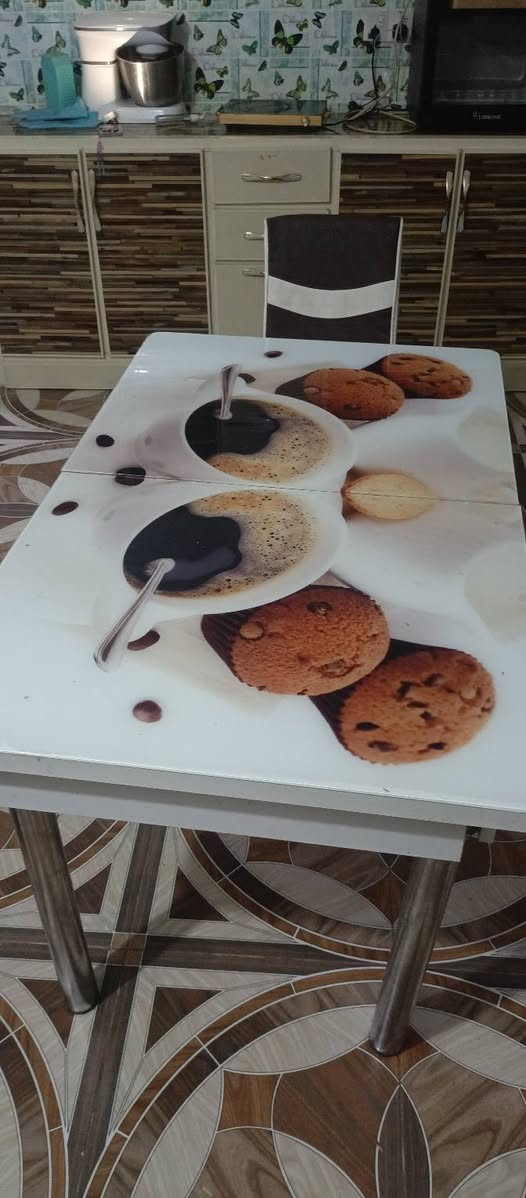 ميز مع كراسي عدد ٤ للبيع سعر ١٨٠ وبي مجال مكاني بعقوبة


**إذا كنت صاحب هذا الإعلان وتريد حذفه لأي سبب، رجاءا أرسل رسالة إلى الدعم الفني**