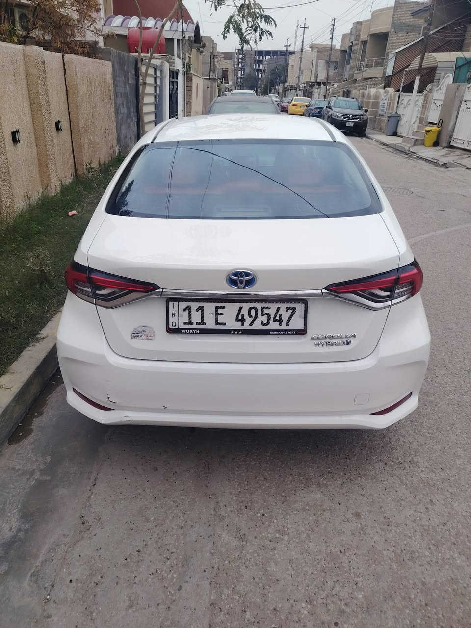 السلام عليكم
كورلا هايبرد موديل 23 الشكل الخليجي 

الوجبه الاولى العلامة الزركه 

السيارة  فقط دعاميه الخلفيه شخص بيها صبغتها قليل بس 

السيارة بعدها على وضع الشركة 

المواصفات فول 

بصمه 

بصمة ابواب 

فتحه 

ردار 

دخول ذكي 

تحديد مسار 

تحكم ذاتي 

توقف ذاتي 

الداخل احمر 

كشنات جلد 

جام 4 اوتو 

سايد بريك بصمه 

السيارة ماشية 55 الف

السعر 150$  مع المجال

مكان السيارة بغداد تقاطع درويش 

رقم وهزه جديد بااسمي تحويل ثاني يوم  

للاستفسار اكثر   الرقم***********
