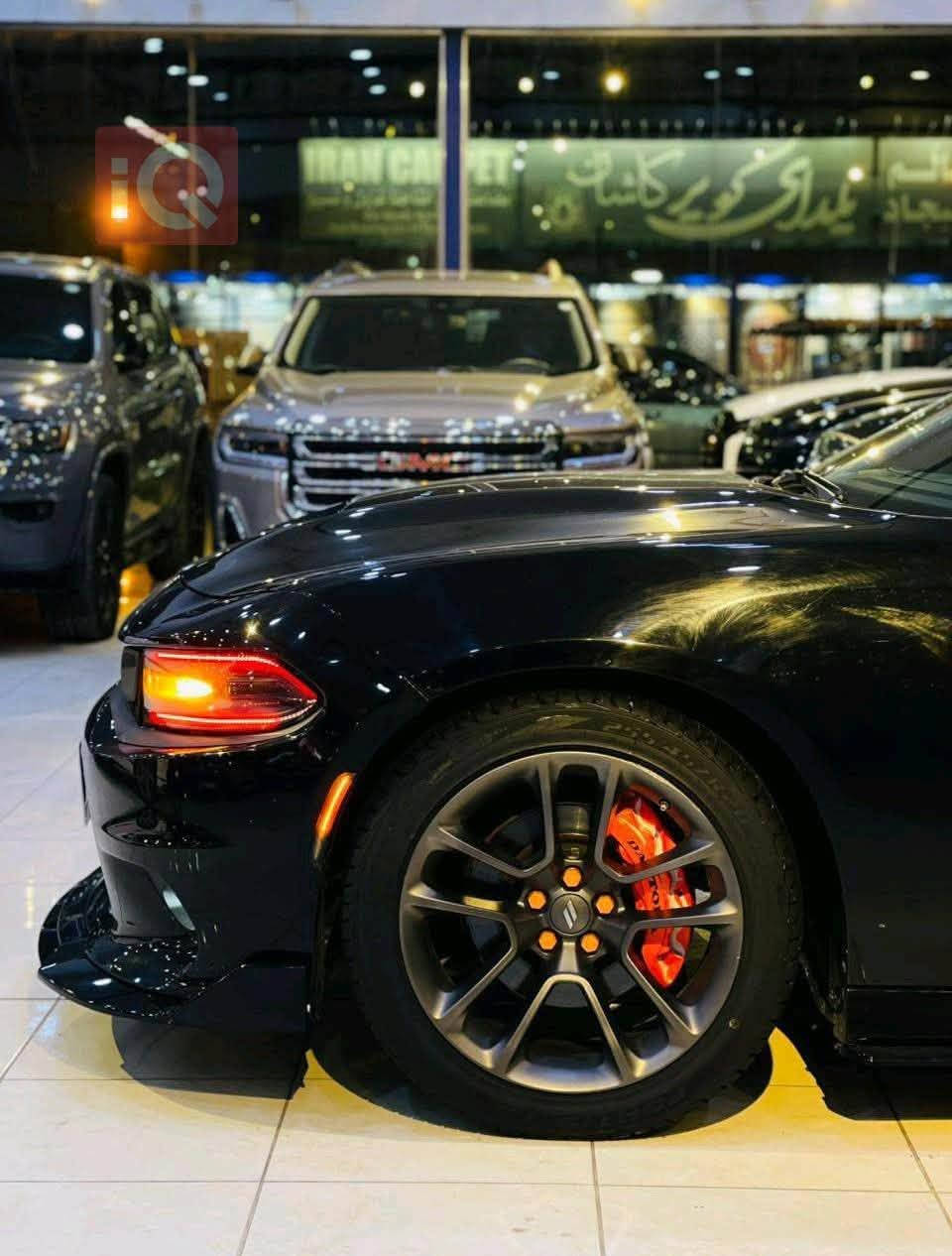 السلام عليكم 
جارجر دايتونا
2021 
8 سلندر 5700
رقم اربيل تحويل او وكاله 
ماشيه 60 الف حقيقي شرط 
فول مواصفات عدا الفتحه 
السياره جديده وكلشي ماعايزه 
كلها ريسنك بلكات فيت بم 
دبات كورسا صوتها رعب على الريمونت 
منظومه زنون عالي ناصي + لدات عيون الشيطان 
بيها 3 قطع صبغ بدون دواخل بدون ايرباك 
البنيد نصه صبغ والجاملغ الخلفي وقبق الجنطه 
(ملاحظه : الجاملغ الامامي مفتوح لغرض التطبيع فقط)
صور الحادث والسونار بالمنشور 
السعر 212 وبيها مجال للشراي 
مكان السياره النجف الأشرف 
***********
