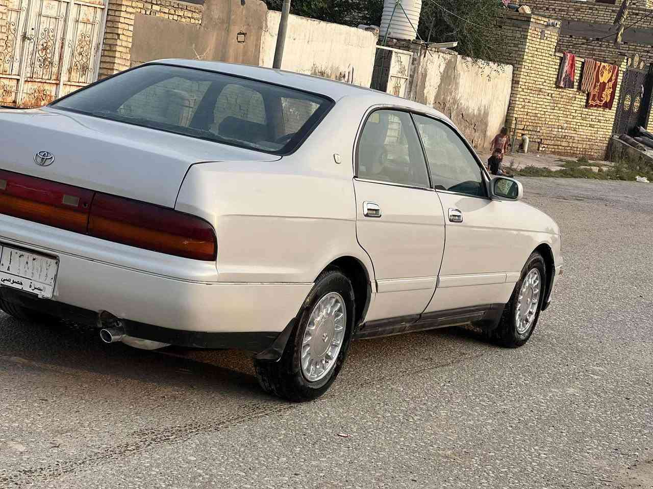 السلام عليكم بطه موديل 95 السياره كفاله عامه مكينه  ثنين ونص    ماكينه  كير جدد حداديه 100% تخم تاير جدد كهربائيات كلها شغاله تبريد ثلج اسنويه لل 27 مشروع وطني مكان السياره العماره السياره بمعنى الكلمه جاهزه سنتر لوك شغال شاشه جديده السياره ب 54 وبيها مجال قليل رقم الهاتف***********
