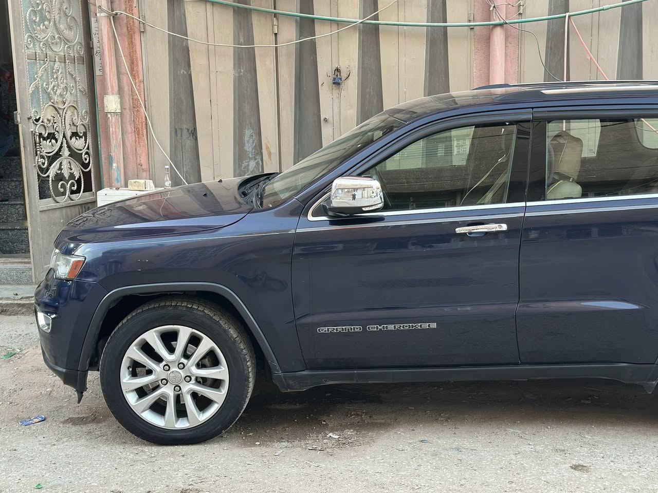 جيب اوفر لاند لمتد فول جميع المواصفات بيه موديل 17 

بيع سريع 195 ماكو سعر اوفر لاند بهيج سعر جاملغ وبنيد فقط
