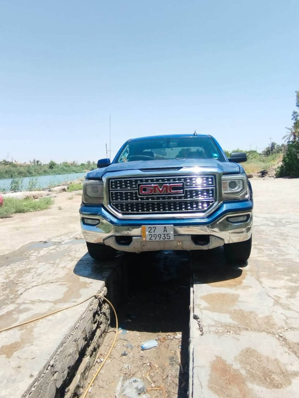 السلام عليكم ****

*🚘 للبيع فقط | GMC Sierra 2018*

*🔧 حالة السيارة:*
- الحادث: چاملغ ايمن +جاملغ الايسر + بنيد فقط
- الدواخل: نظيفة 100% بدون أي ضرر، البرانكيتات سليمة
- مكينة والكير والحدادية: شرط خير من الله
- السيارة جاهزة ومابيها نقص
-رقم سيارة *ذي قار 

*💵 السعر:* 180 ورقة وبيها مجال بسيط
*📍 المكان:* ذي قار - سوق الشيوخ

*للاستفسار: [***********]*
