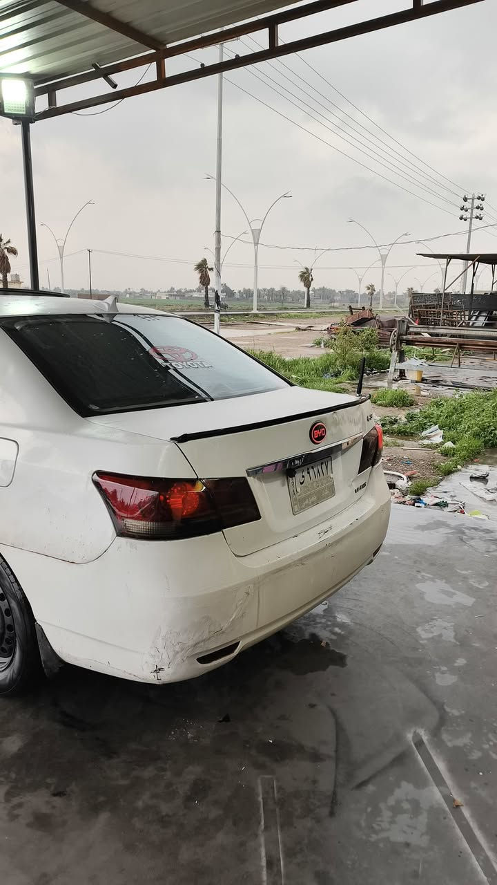 السلام عليكم 
بي واي دي 
للبيع 
كير محرك شرط صدر تخم تاير جديد 
رقم بغداد كهربائيات شغاله من دعاميه لدعاميه السياره حلوه واحلى من صوره مكان سياره تكريت الاستفسار الاتصال على الرقم ***********
***********
