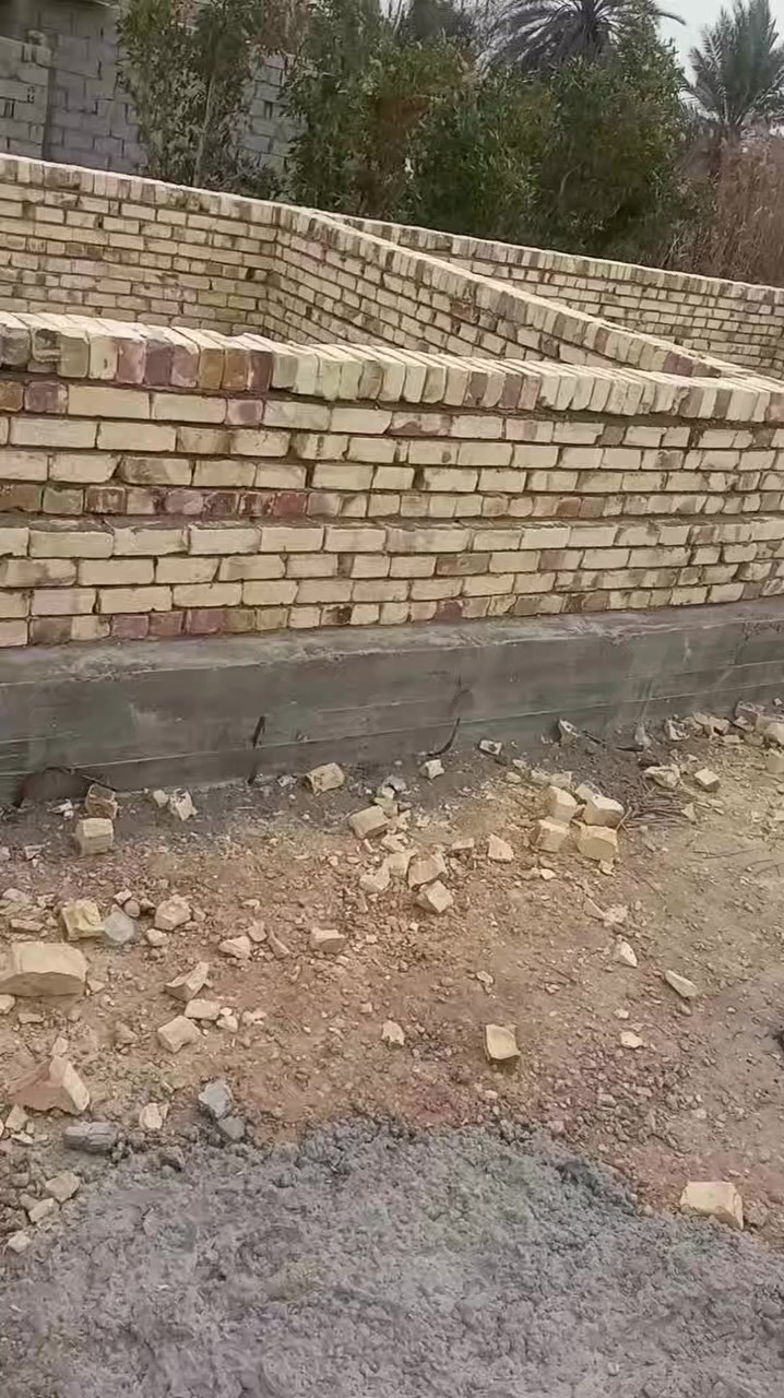 اللهم صل على محمد وال محمد تم اكمال بتلو بمساحه 200متر بيد اخوكم سيد مرتضى العوادي ابو رقيه اليحب يتواصل بالخدمه ***********
