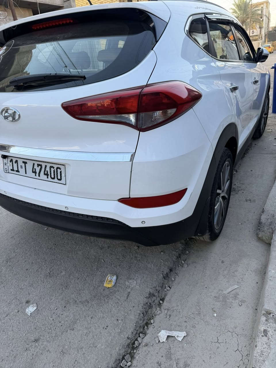 سلام عليكم
توسان موديل 18خليجي مكفول 
نص فول مكينه 2000دوش 
كير مكينه كفاله 
***********
السعر 183 وبيها مجال بسيط
