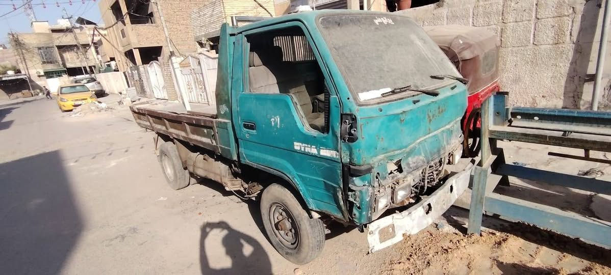 سلام عليكم للبيع سياره قلاب ادوات بدون مكينه تخم تاير 15موحد وبدي قلاب جك طفشه شغال قماره نفس صوره شاصي غير مكفول مكان بغداد رقم هاتف ***********
